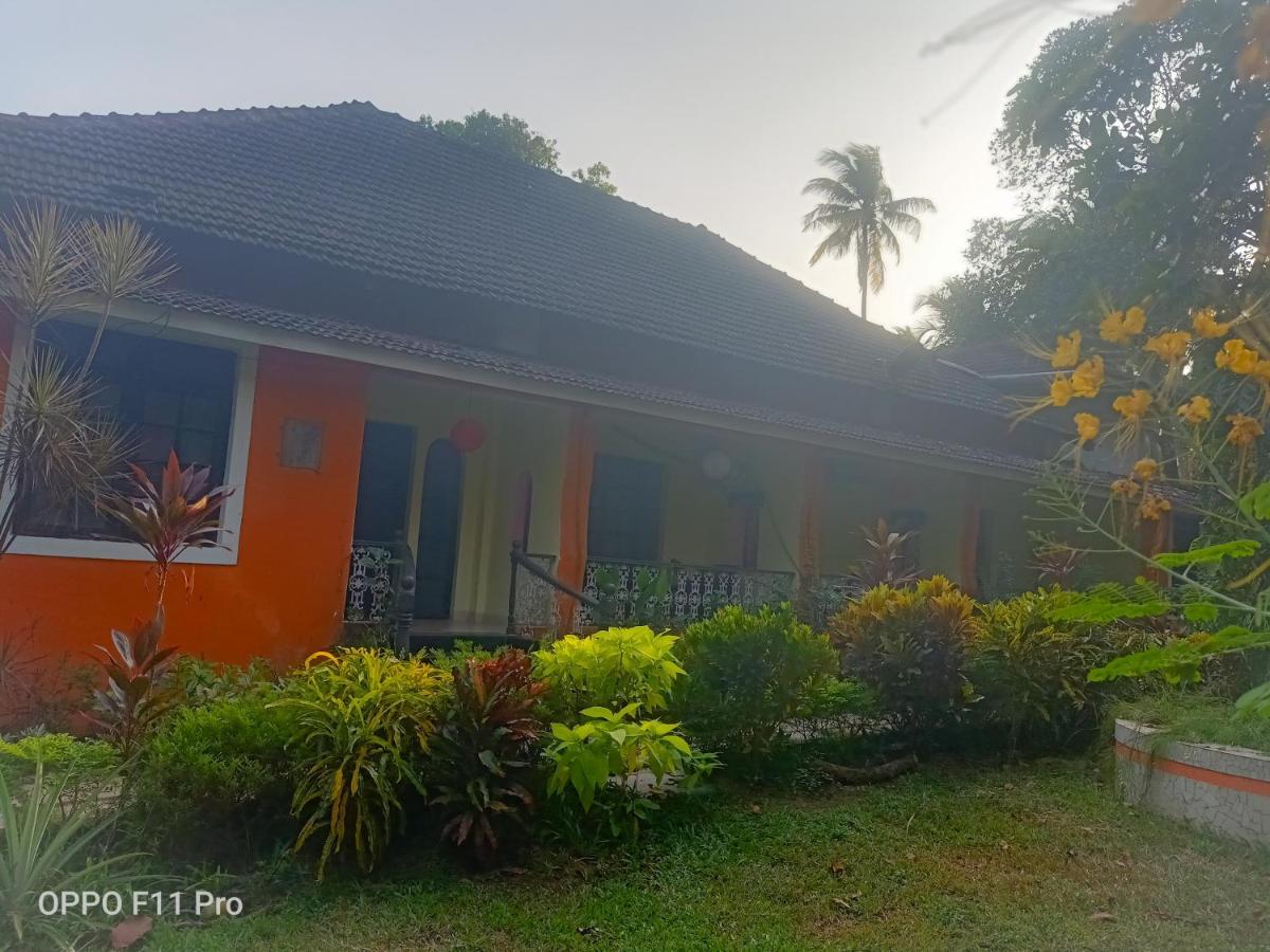 Country Side Inn Portuguese Guest House Cuelim Exteriör bild